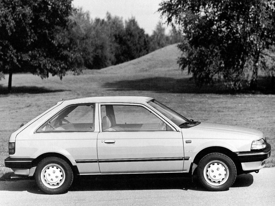  Mazda 323 3-Door 1985 года  (фото 5 из 5)
